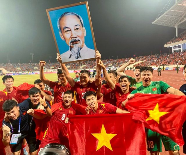 【SEA Games】U-23ベトナム代表が宿敵タイを退けて2大会連続の金メダル　史上初の大会無失点優勝の記録付きメディアを、携帯する。新世代のメディア、タグマ！